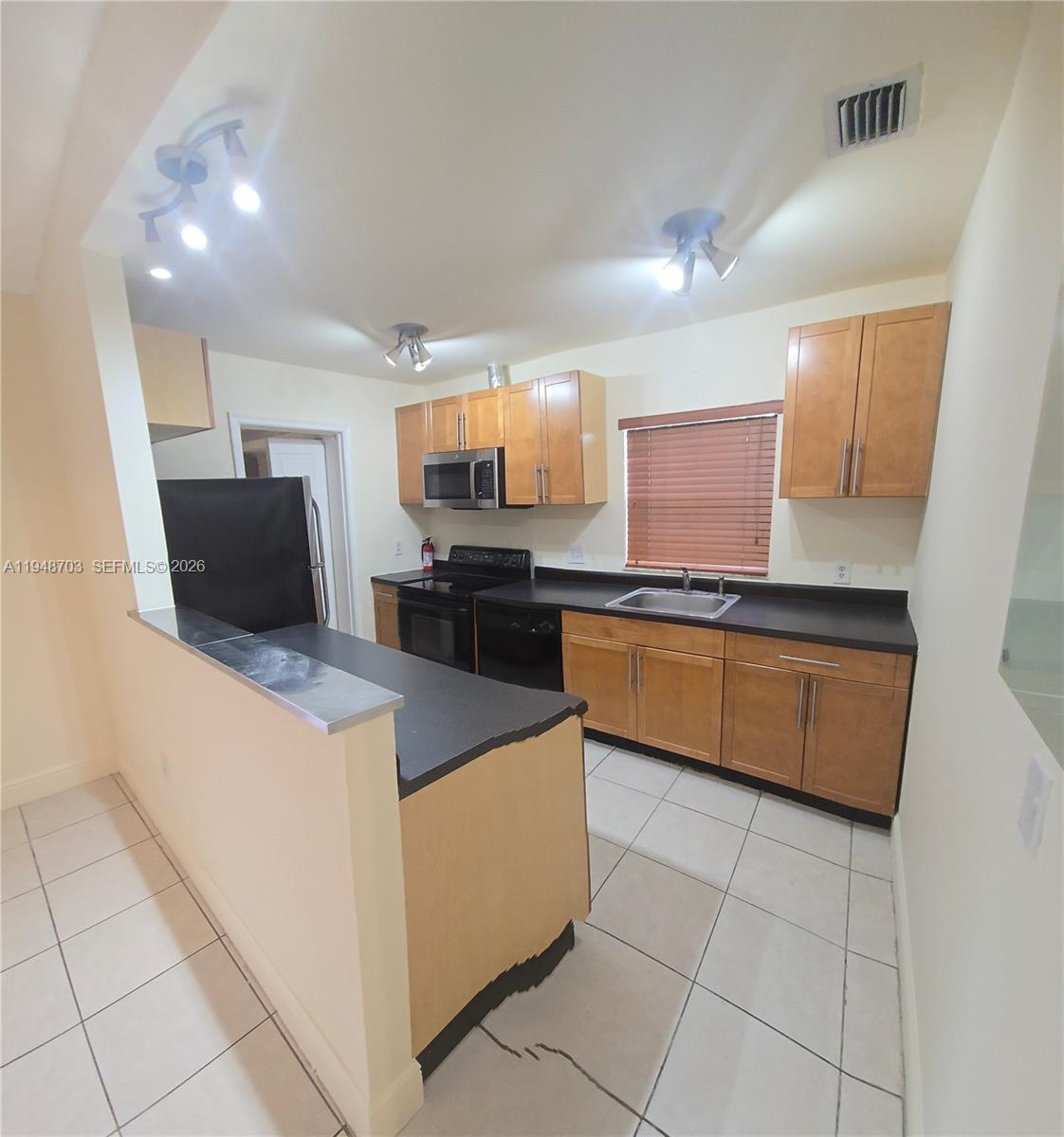 BENT TREE SEC 3 - Residential Lease