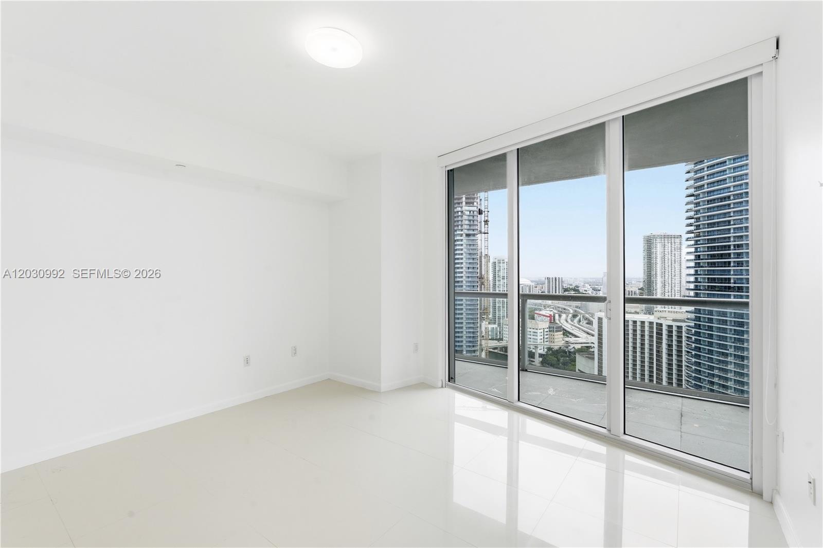 ICONBRICKELL CONDO NO 1 - Residential