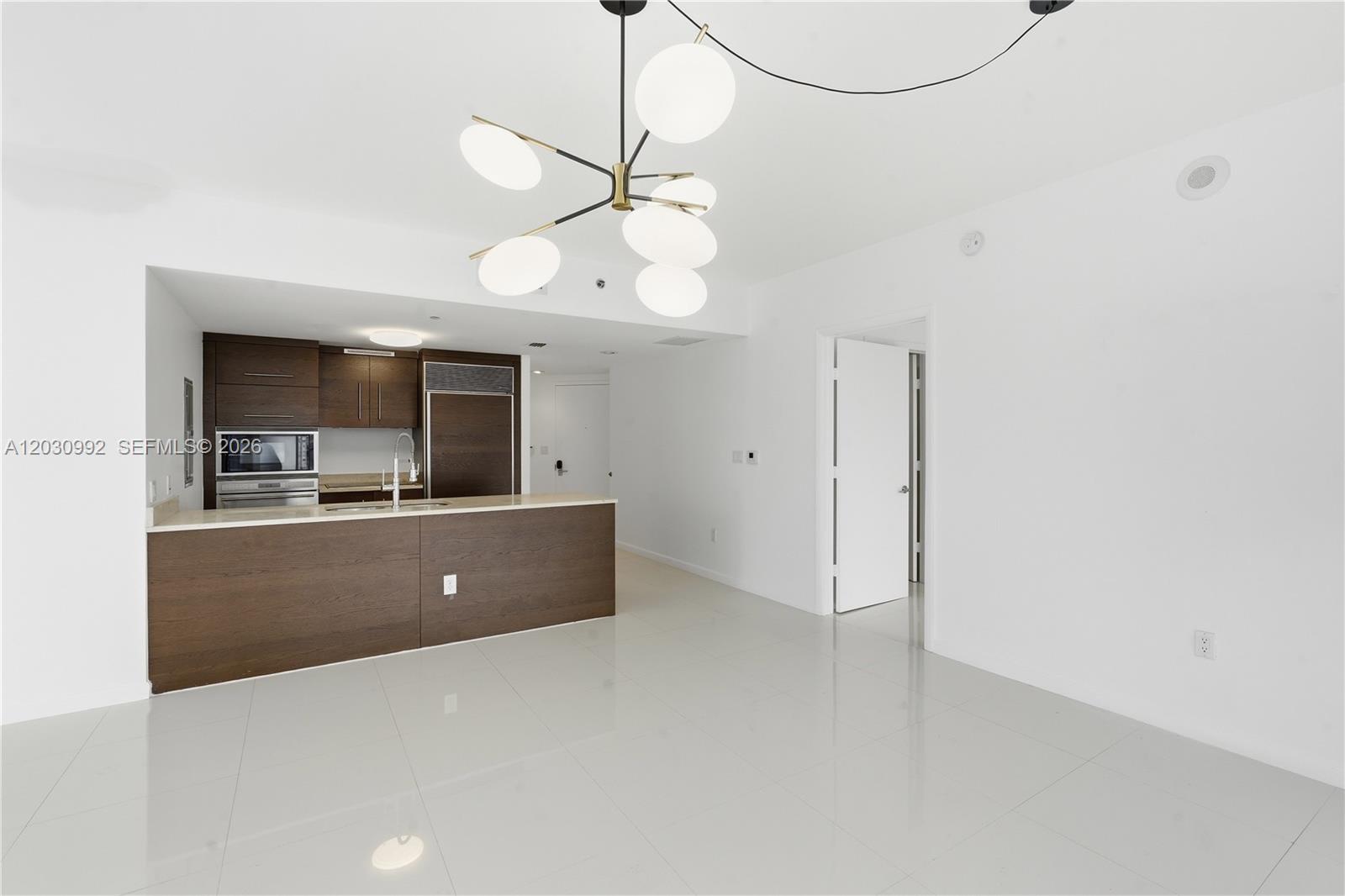 ICONBRICKELL CONDO NO 1 - Residential