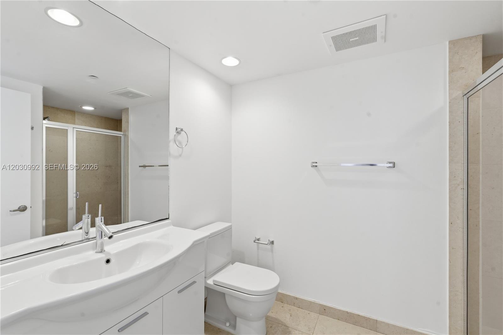 ICONBRICKELL CONDO NO 1 - Residential