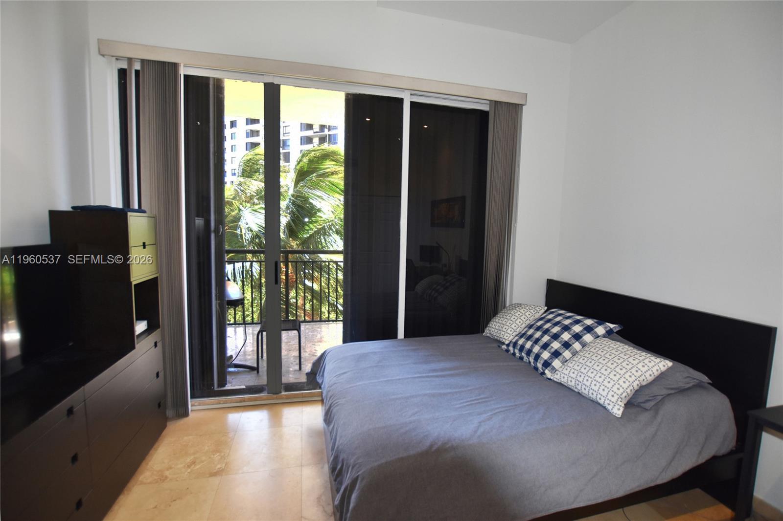 BRICKELL KEY II - Residential