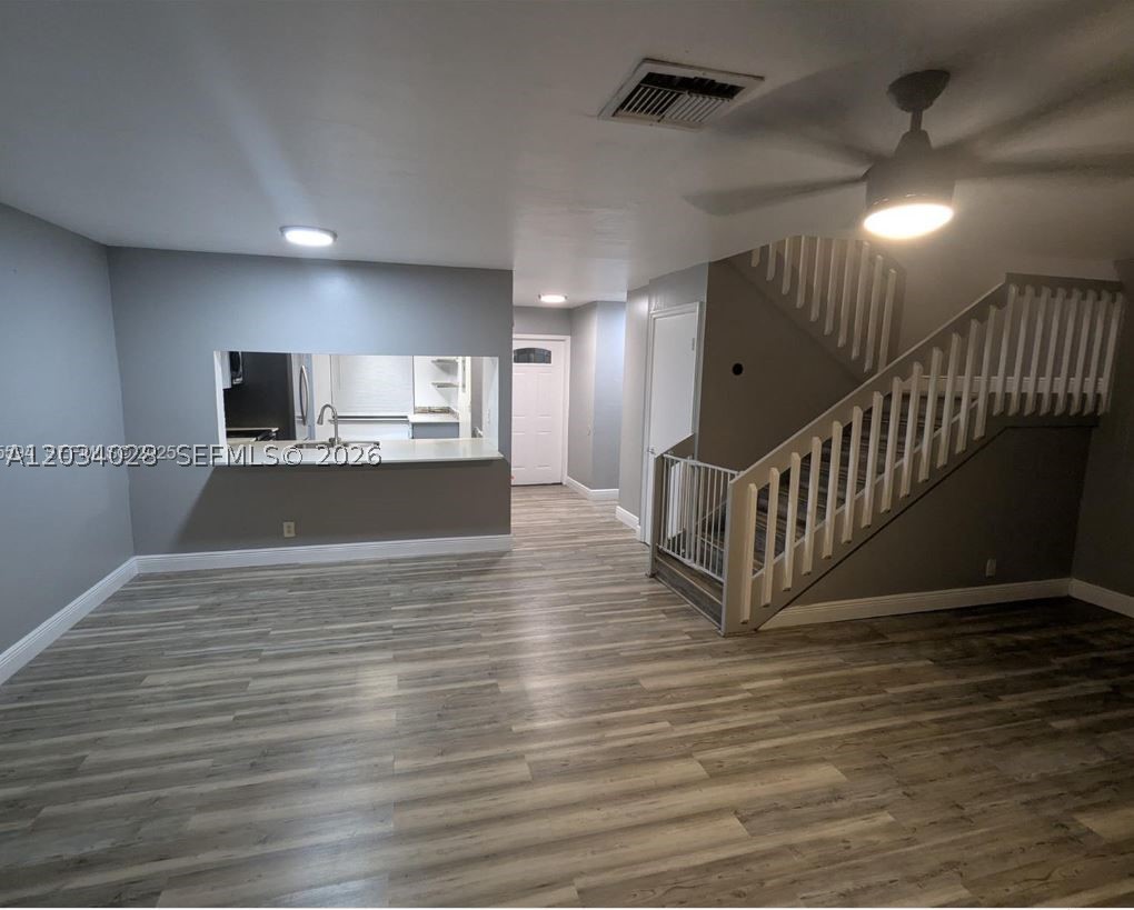 SPRINGTREE LAKES - Residential