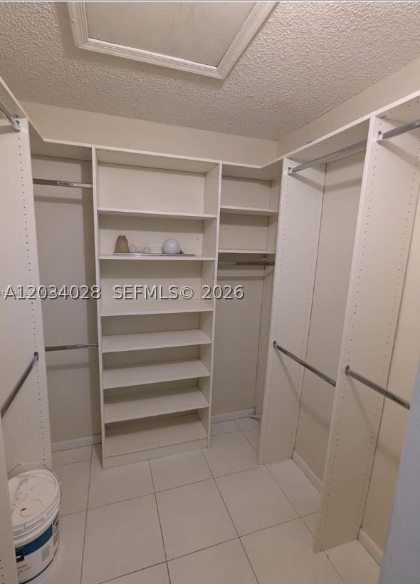 SPRINGTREE LAKES - Residential