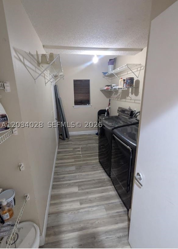 SPRINGTREE LAKES - Residential