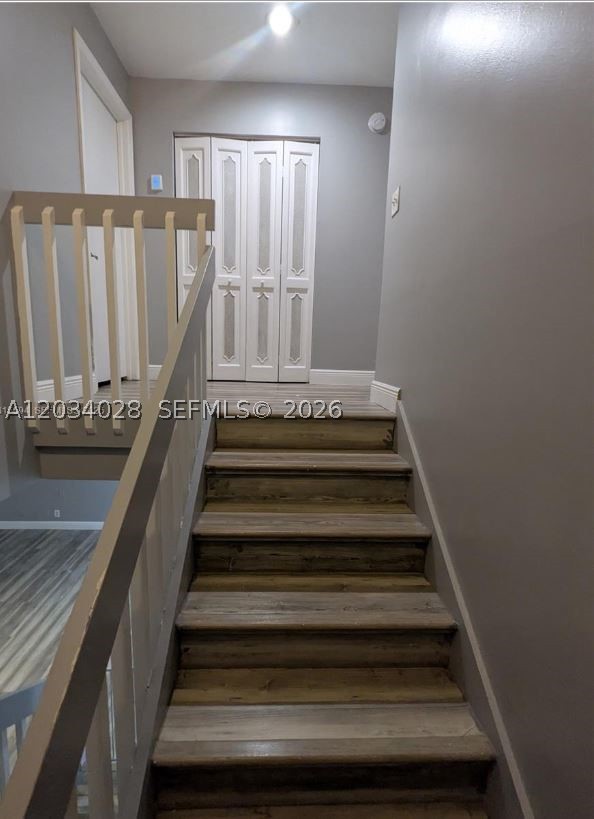 SPRINGTREE LAKES - Residential