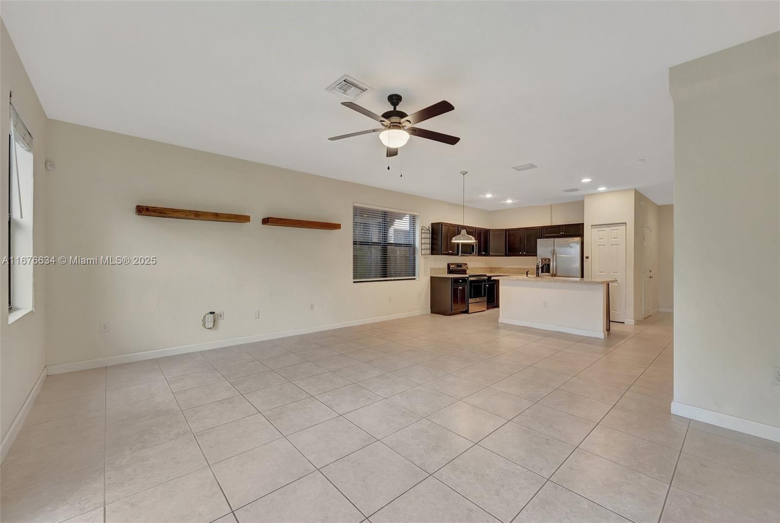 BAYWINDS OF HATTERAS REPL - Residential