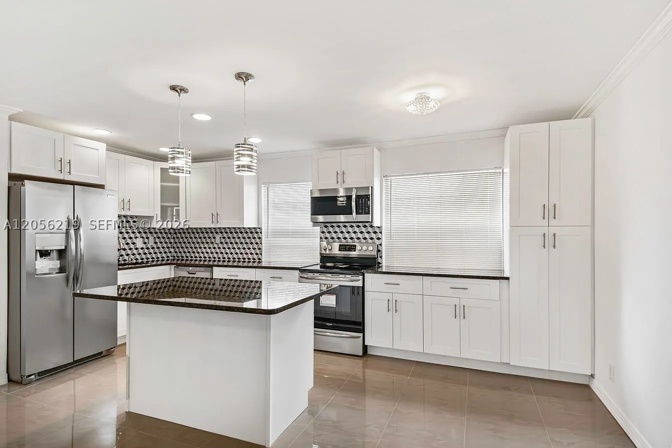 KINGS POINT NORMANDY A THR - Residential
