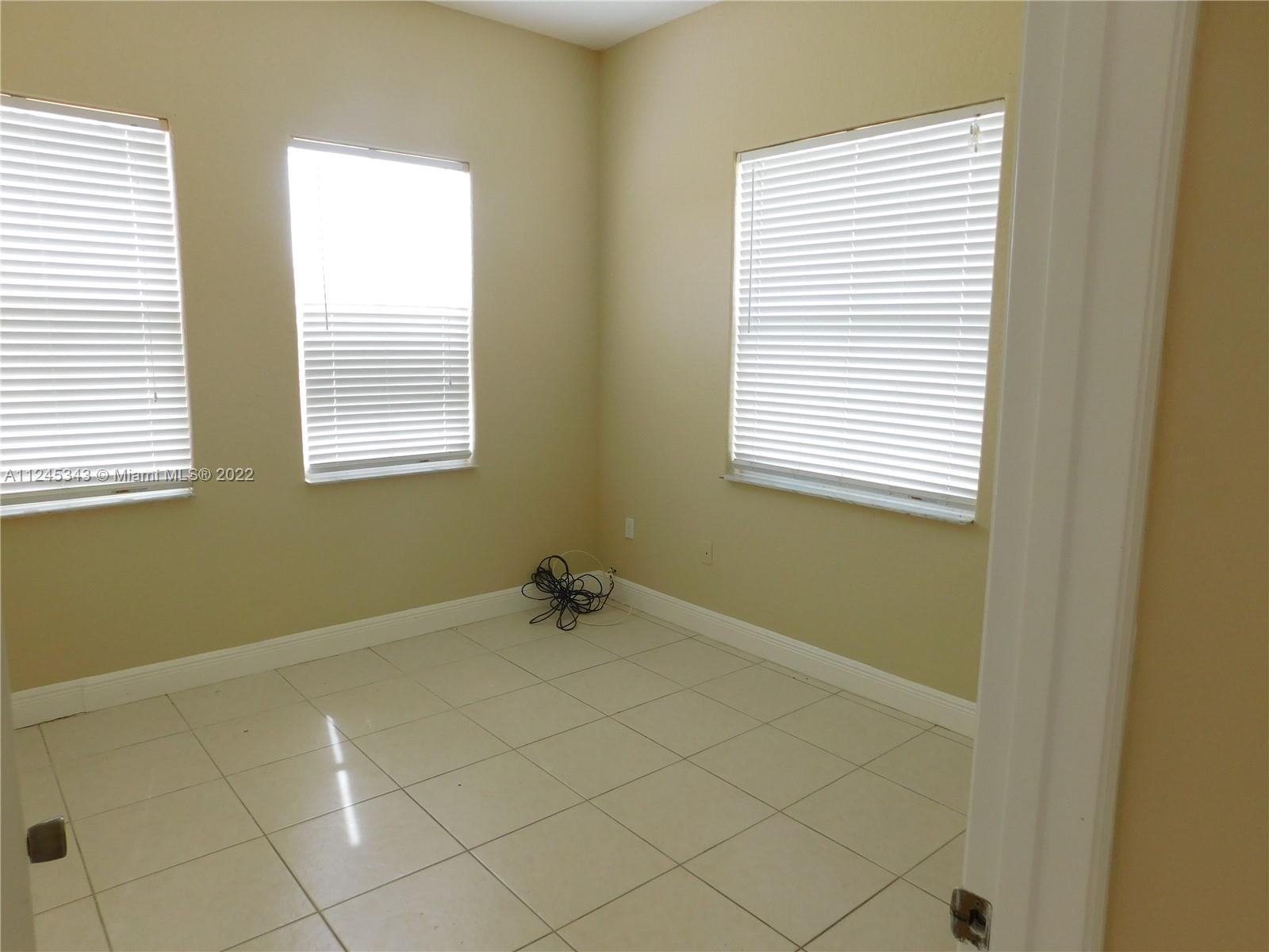 REDLAND - Residential Lease