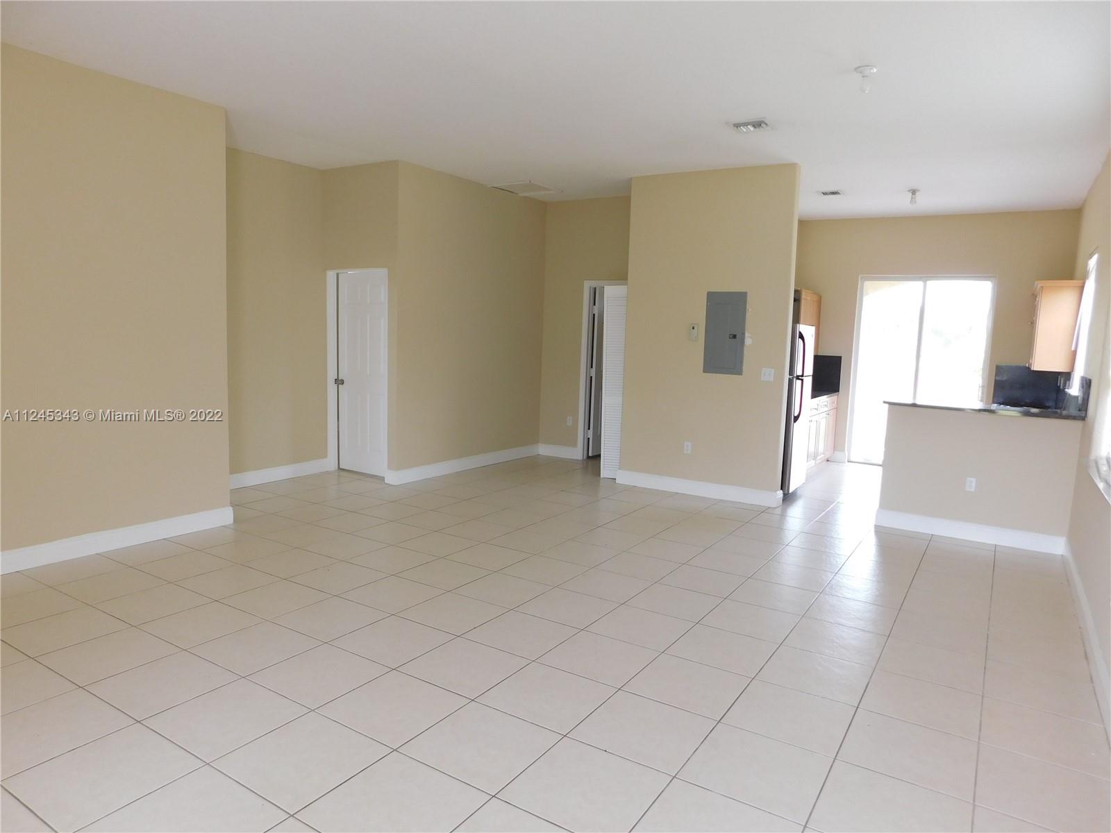 REDLAND - Residential Lease