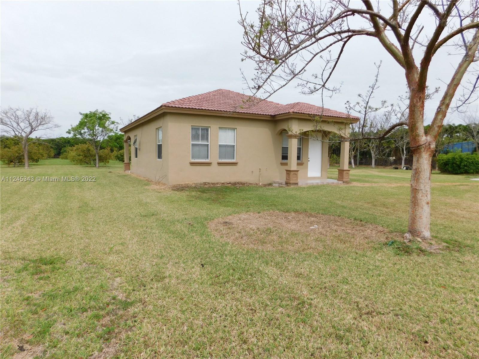 REDLAND - Residential Lease