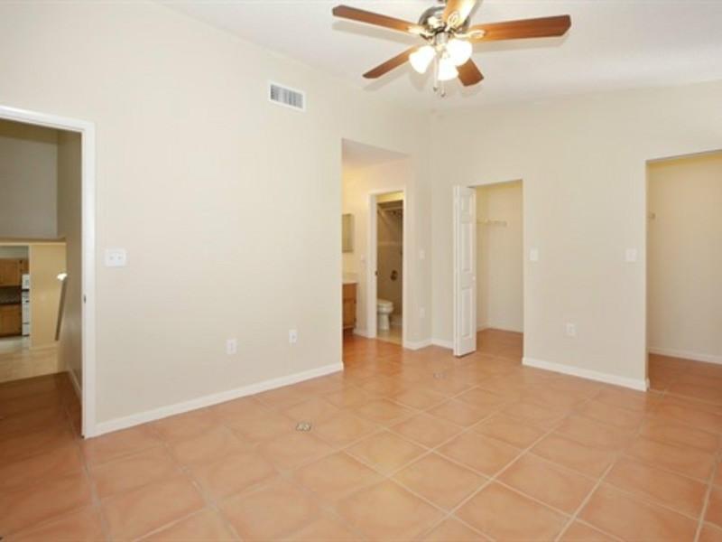 LAKES BY THE BAY SEC 1 - Residential Lease