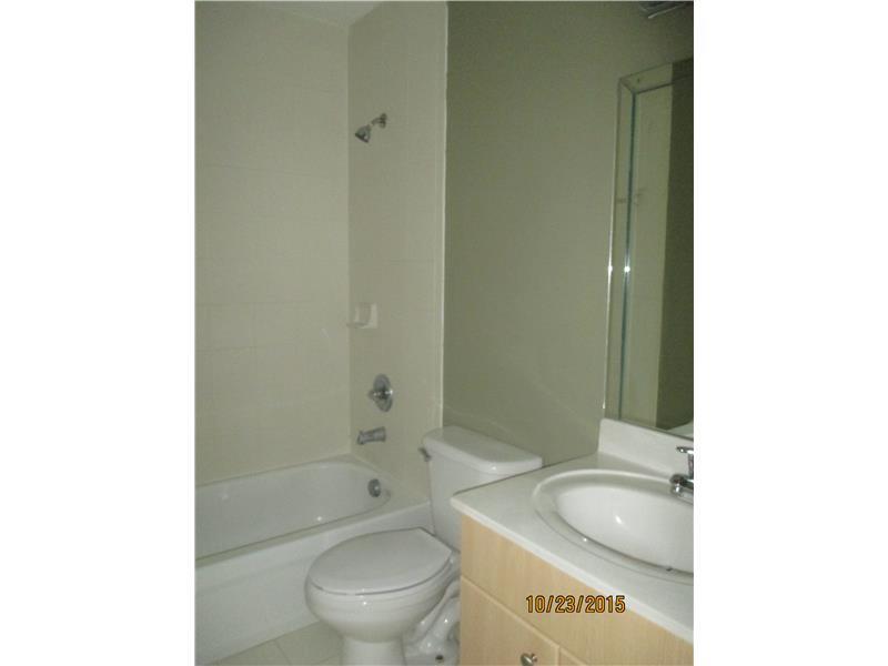 THE VILLAS AT SNAPPER VIL - Residential Lease