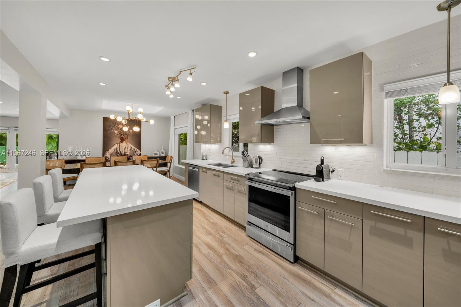 LAKE VIEW HEIGHTS SUB - Residential