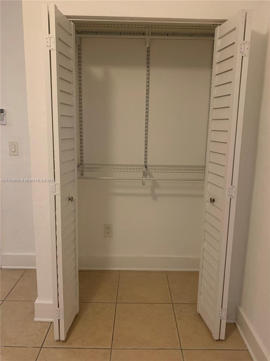 TAMIAMI HIGHLANDS - Residential Lease