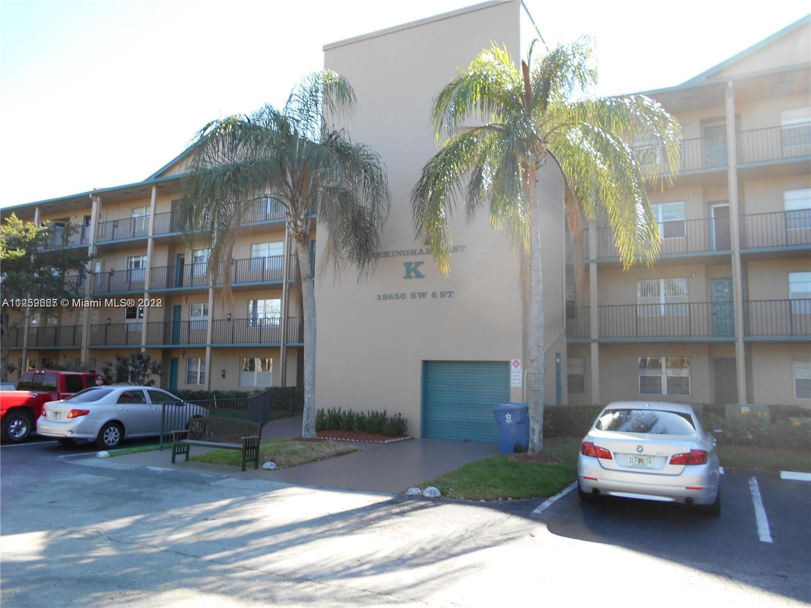 CENTURY VILLAGE BUCKINGHAM - Residential Lease