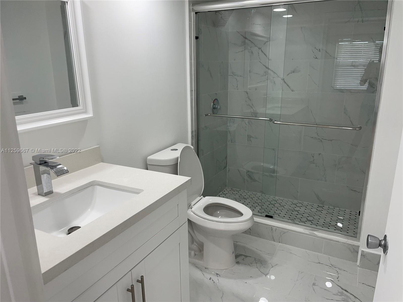 CENTURY VILLAGE BUCKINGHAM - Residential Lease
