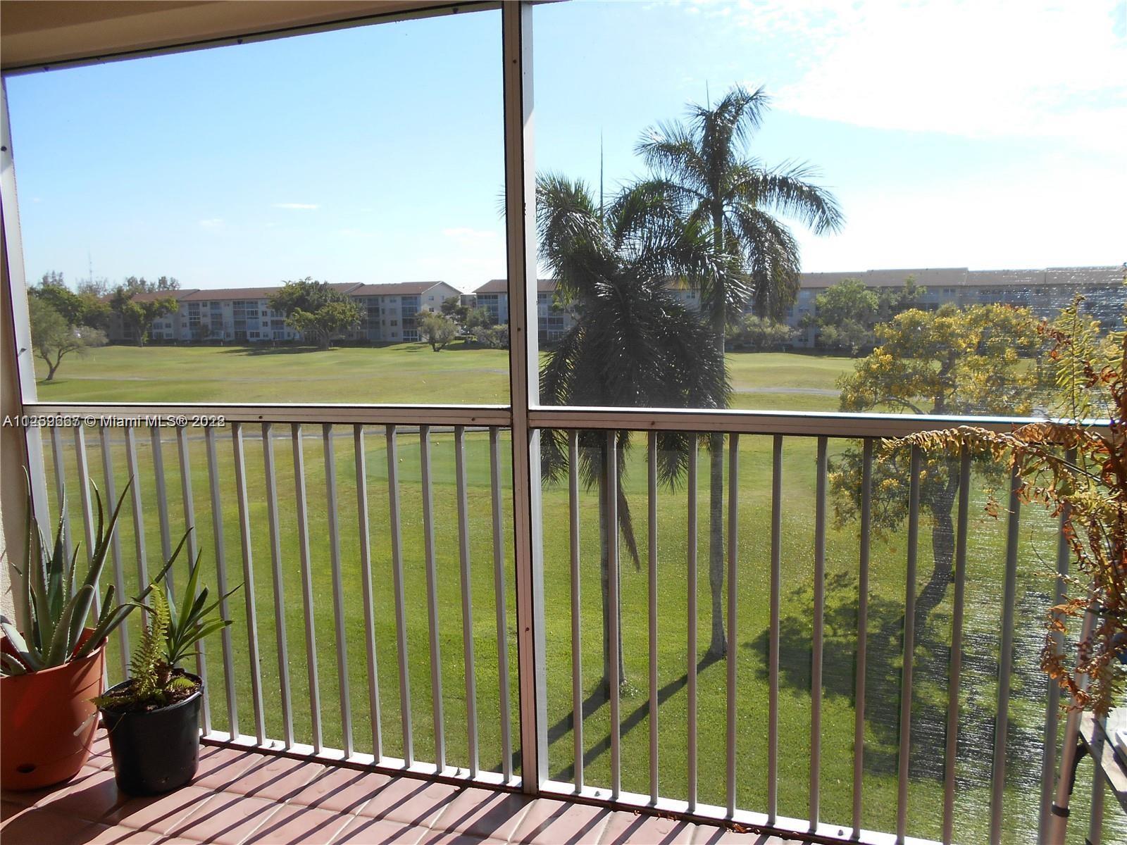 CENTURY VILLAGE BUCKINGHAM - Residential Lease