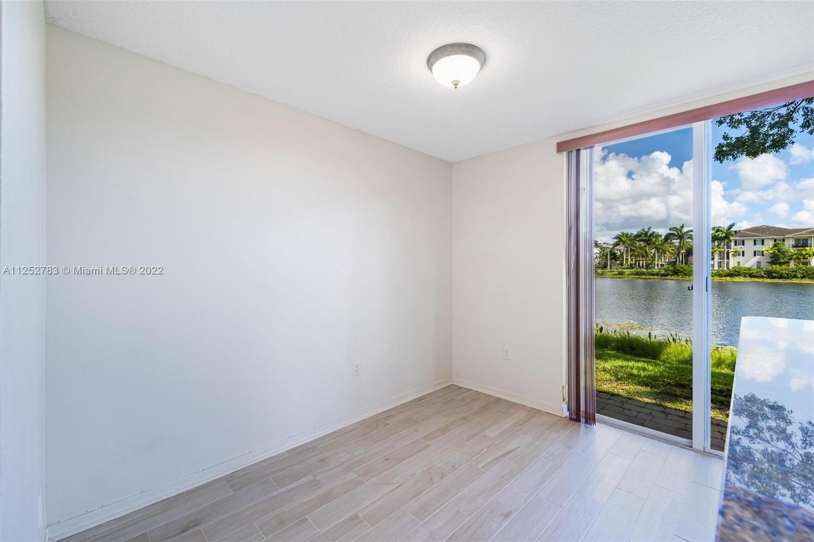 HAMPTON ISLES CONDO - Residential Lease