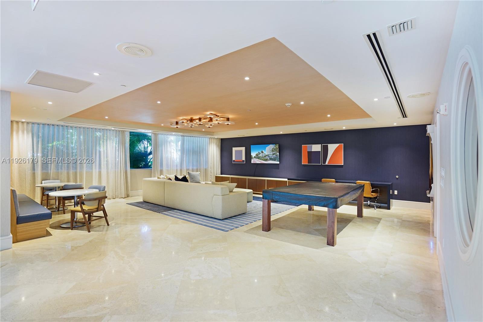 FONTAINEBLEAU II CONDO - Residential