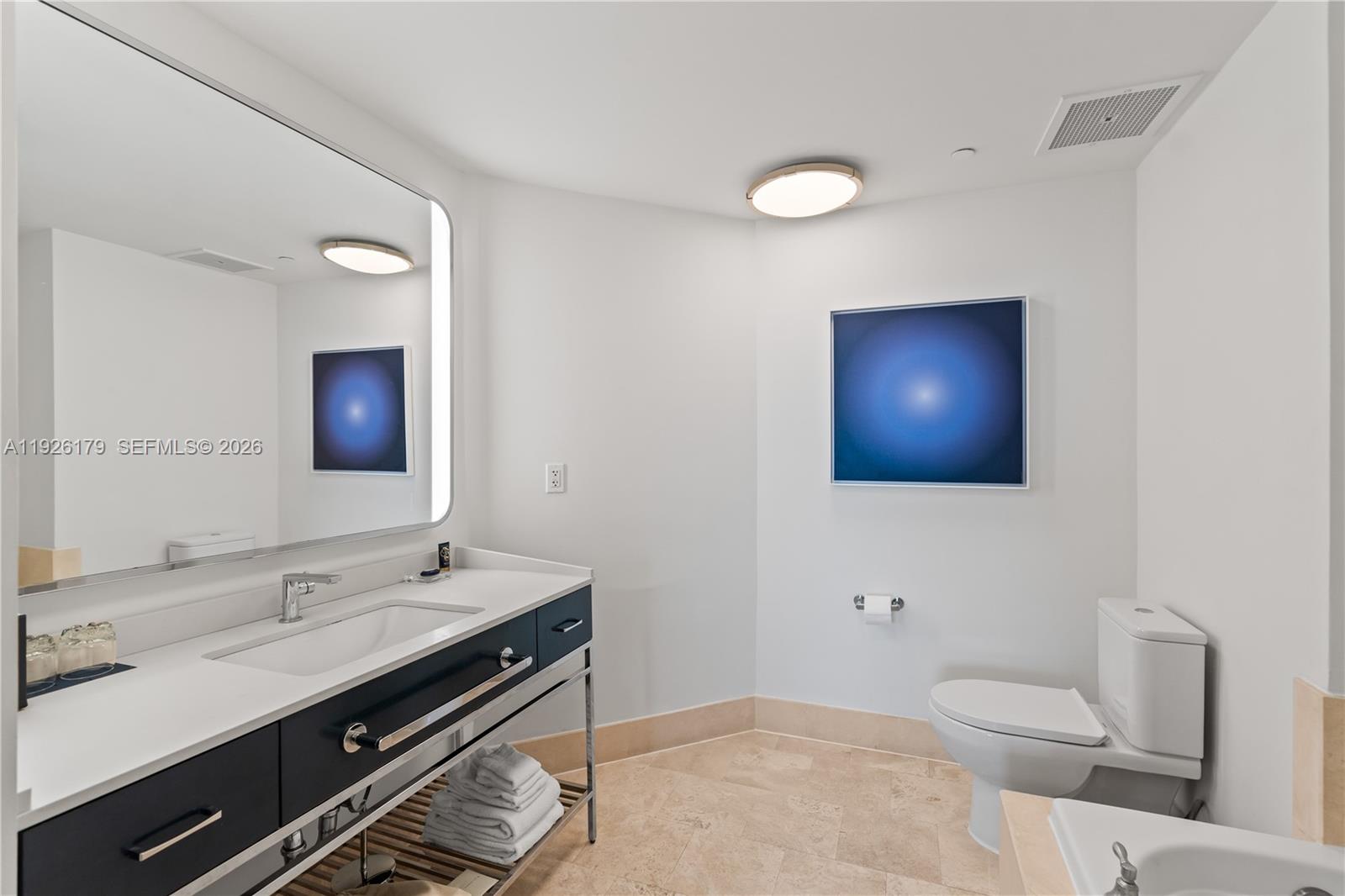 FONTAINEBLEAU II CONDO - Residential