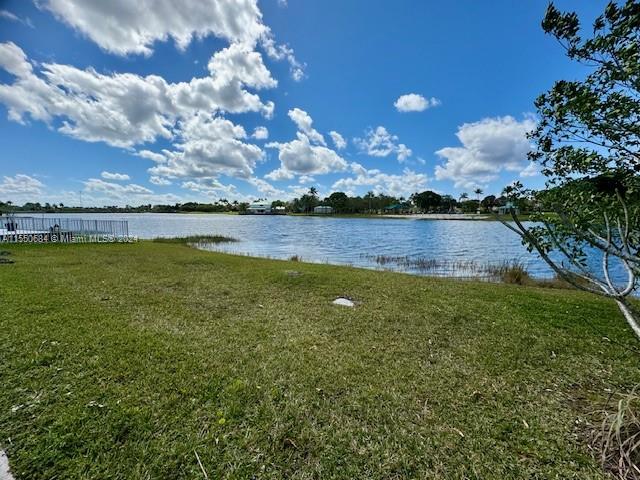 SILVER LAKES AT PEMBROKE - Residential Lease