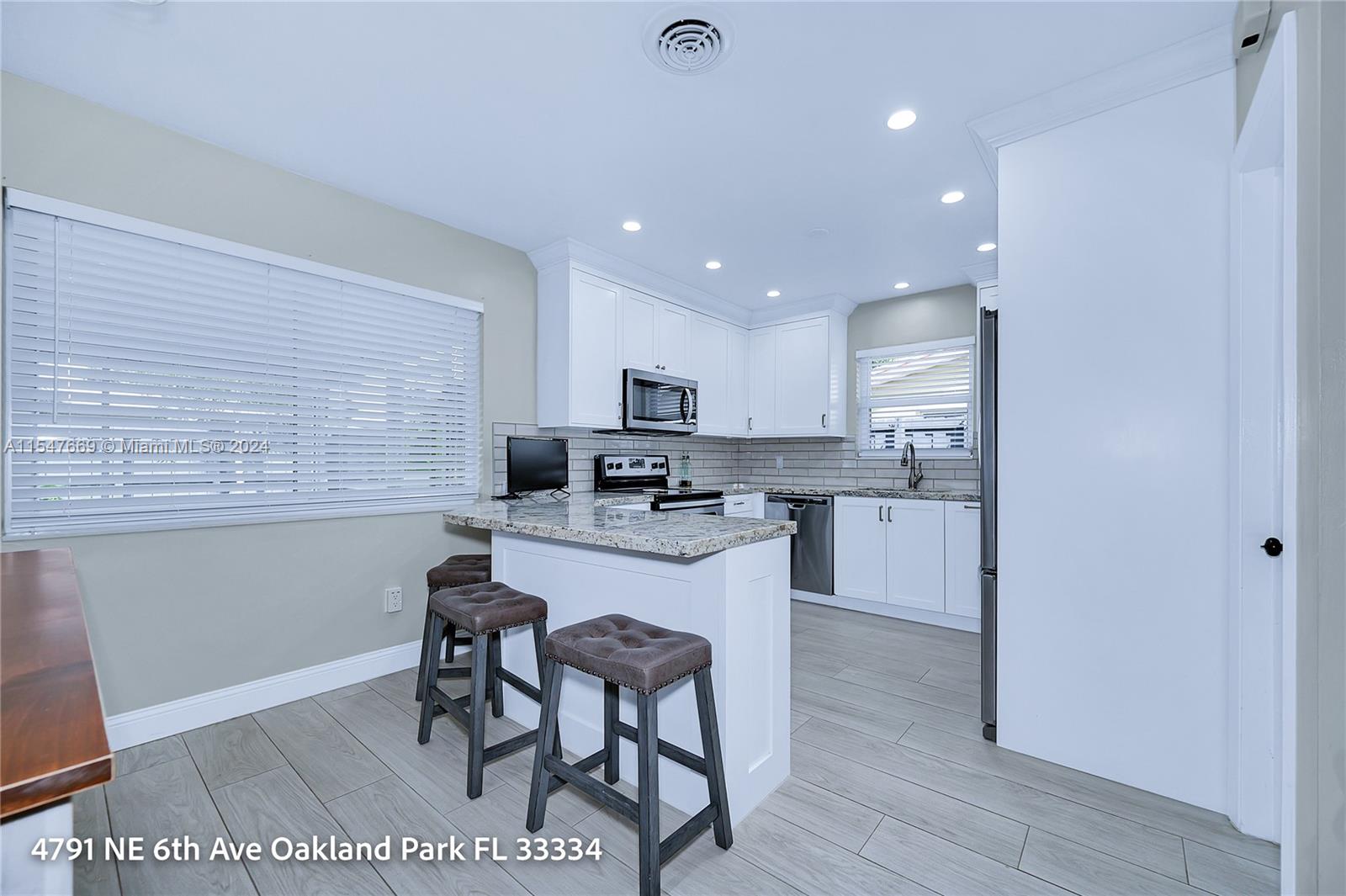 NORTH ANDREWS GARDENS 2ND - Residential