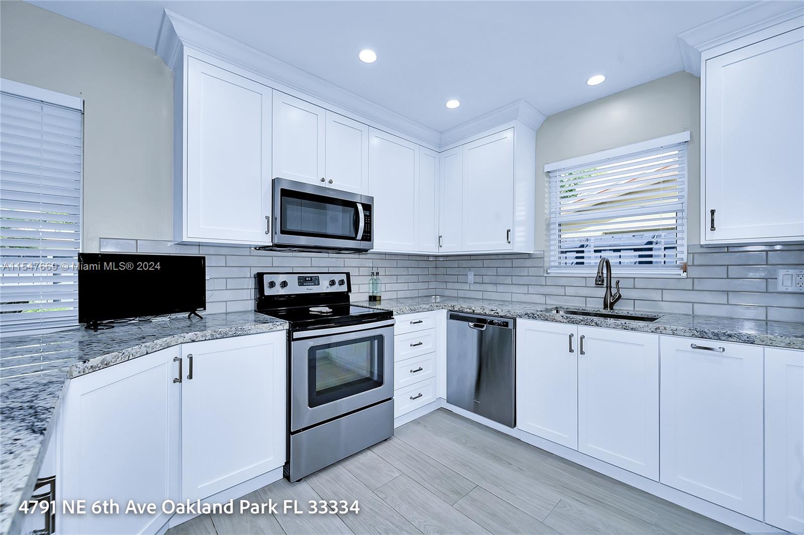 NORTH ANDREWS GARDENS 2ND - Residential