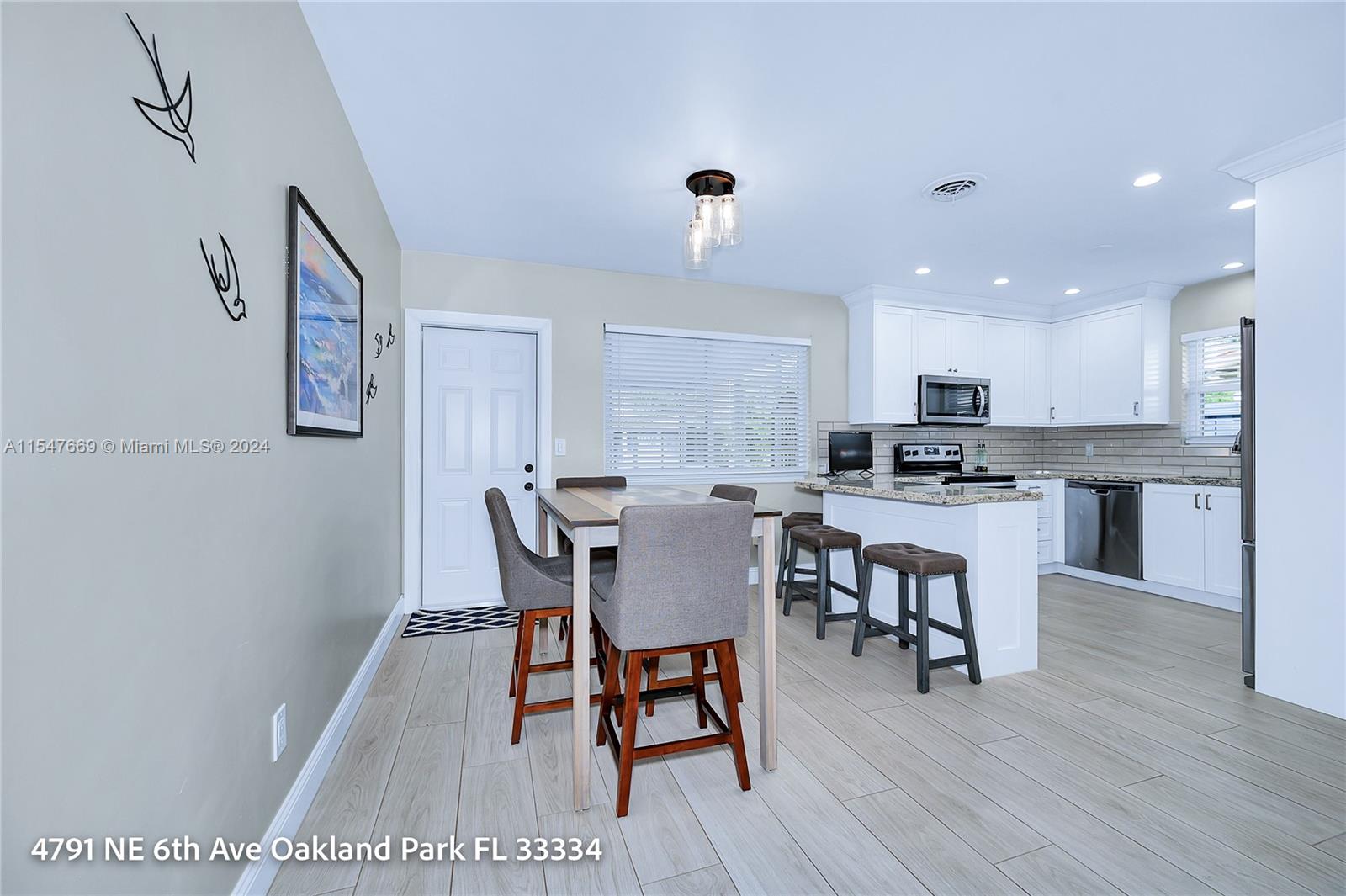NORTH ANDREWS GARDENS 2ND - Residential