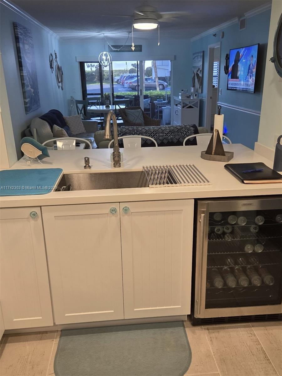 OCEAN HARBOUR CONDOMINIUM - Residential