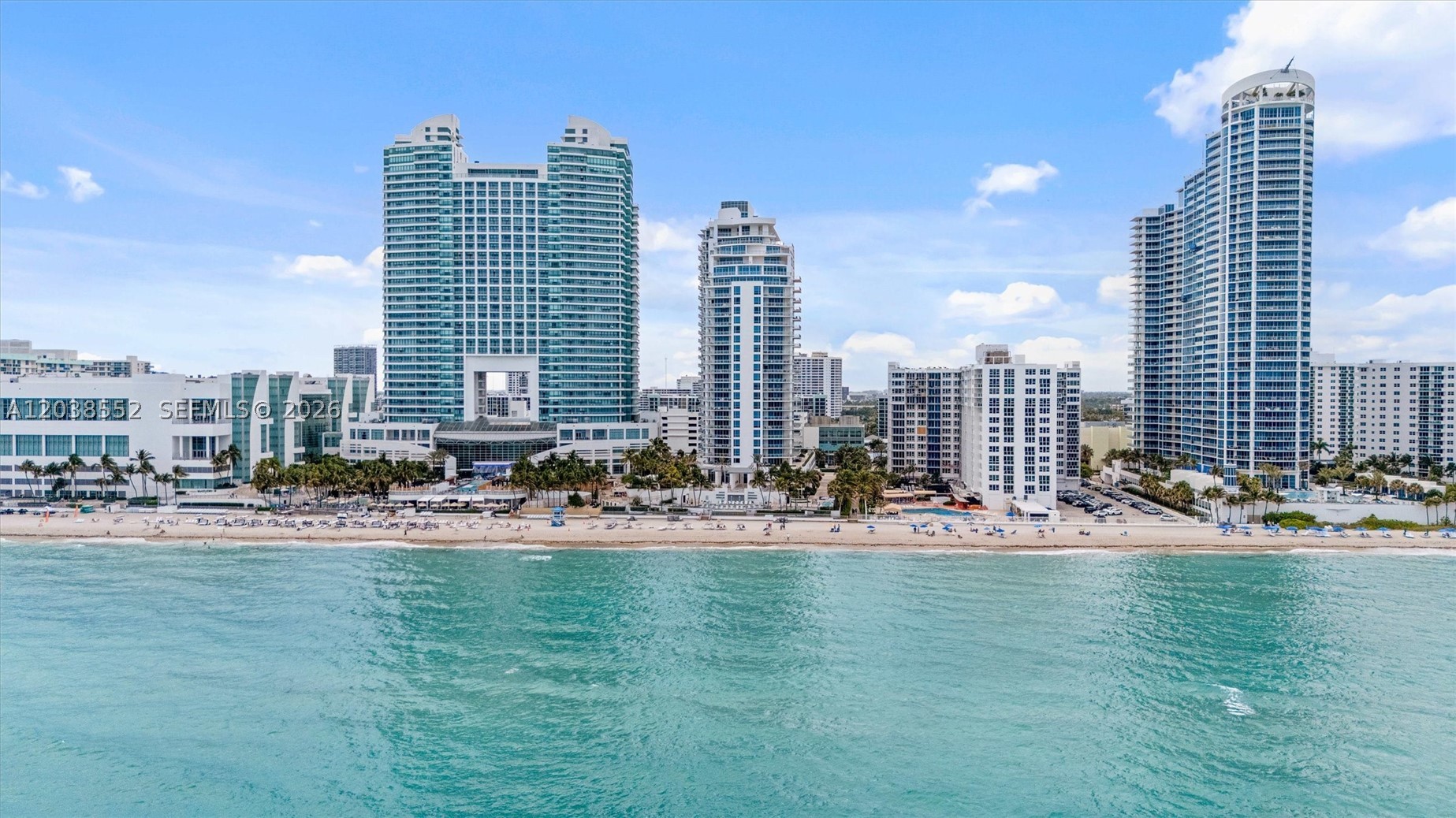DIPLOMAT OCEANFRONT RESID - Residential Lease