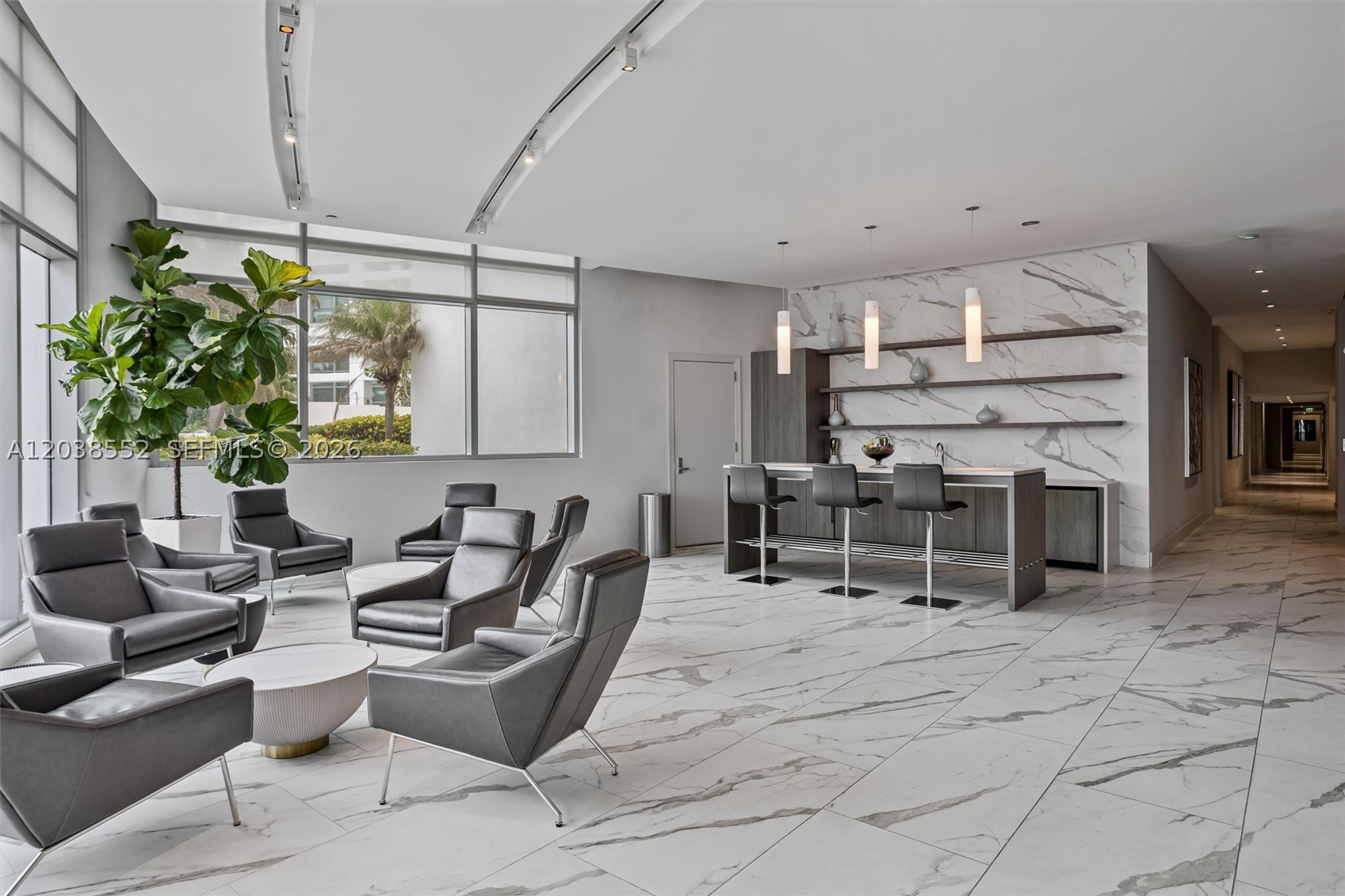 DIPLOMAT OCEANFRONT RESID - Residential Lease
