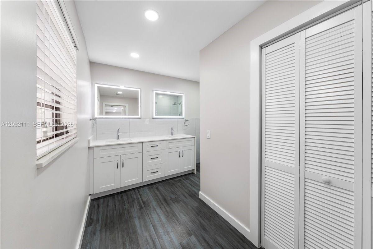 GREEN TREE ESTATES - Residential Lease