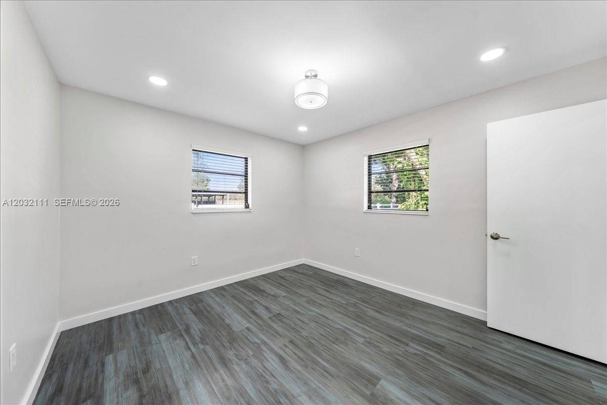 GREEN TREE ESTATES - Residential Lease