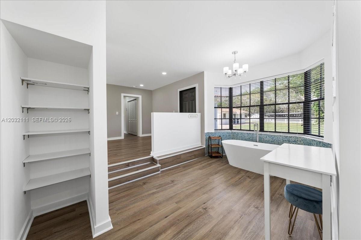 GREEN TREE ESTATES - Residential Lease