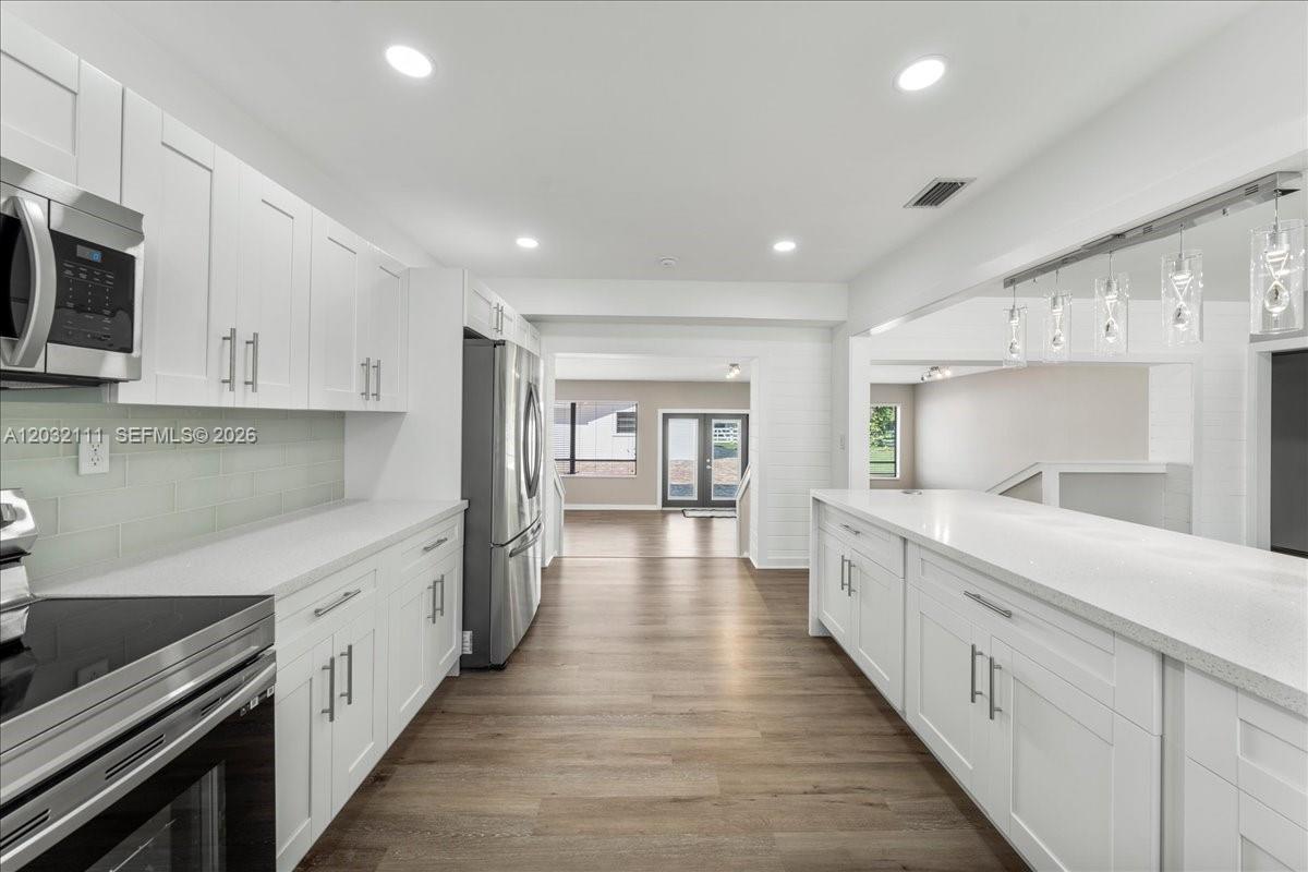 GREEN TREE ESTATES - Residential Lease