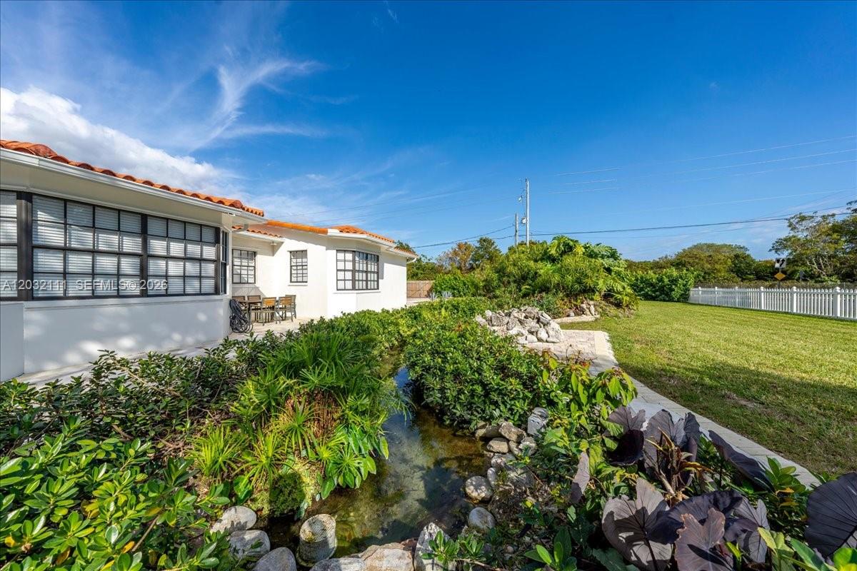 GREEN TREE ESTATES - Residential Lease
