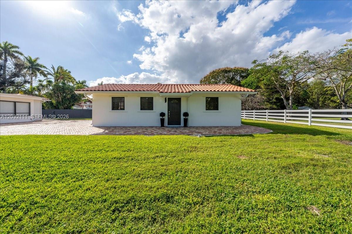GREEN TREE ESTATES - Residential Lease