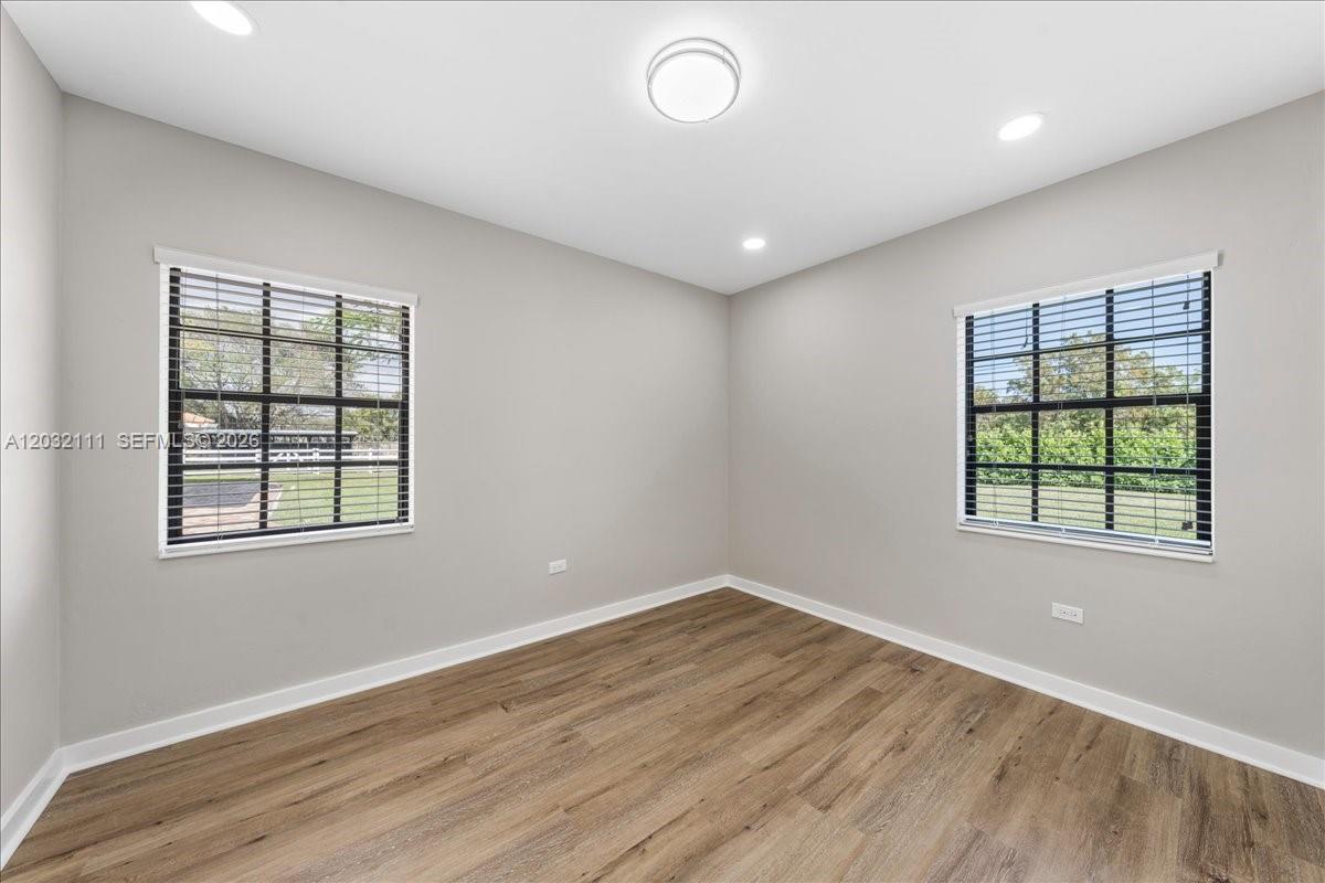 GREEN TREE ESTATES - Residential Lease
