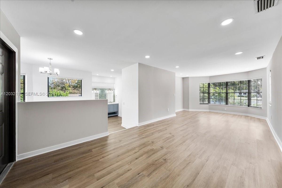 GREEN TREE ESTATES - Residential Lease