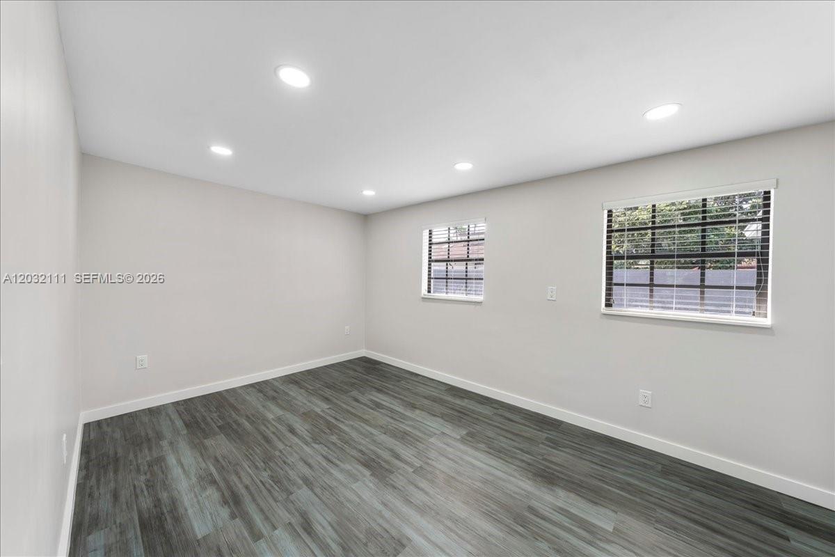 GREEN TREE ESTATES - Residential Lease
