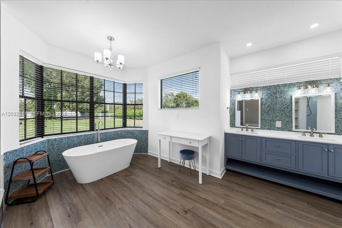 GREEN TREE ESTATES - Residential Lease