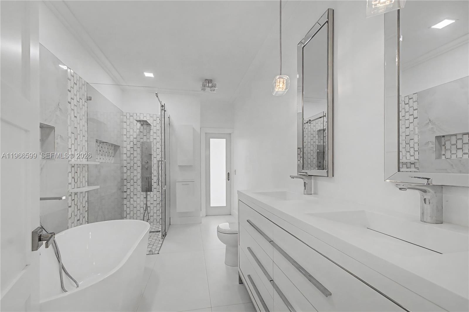 ROYAL PALM NORTH 1ST ADDN - Residential