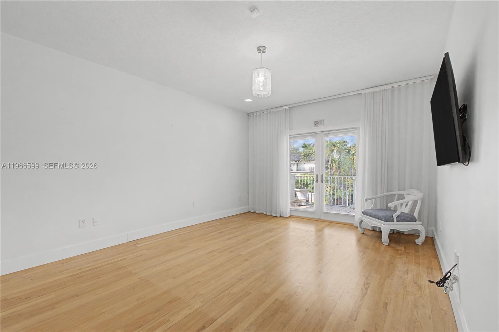 ROYAL PALM NORTH 1ST ADDN - Residential