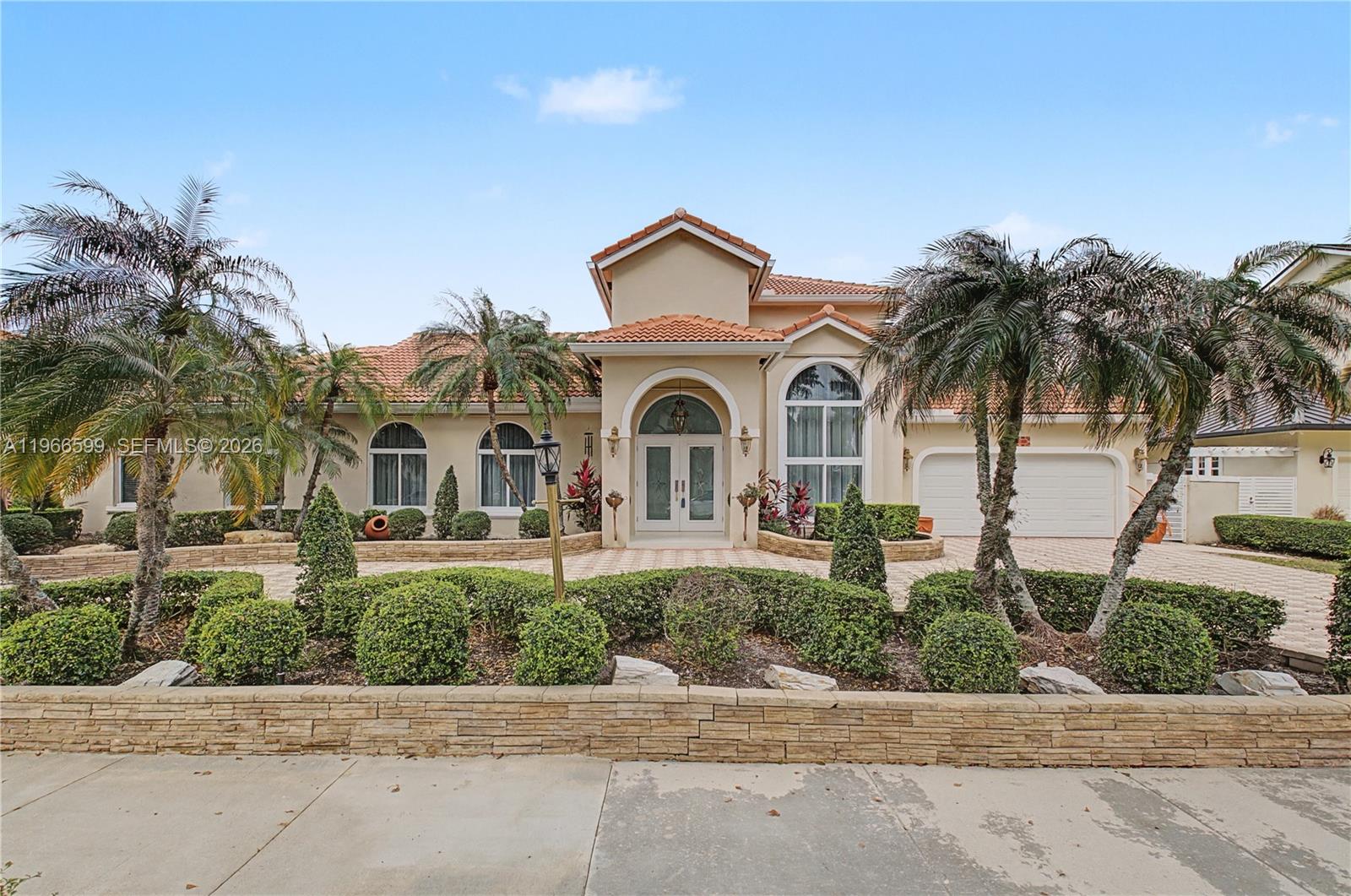 ROYAL PALM NORTH 1ST ADDN - Residential