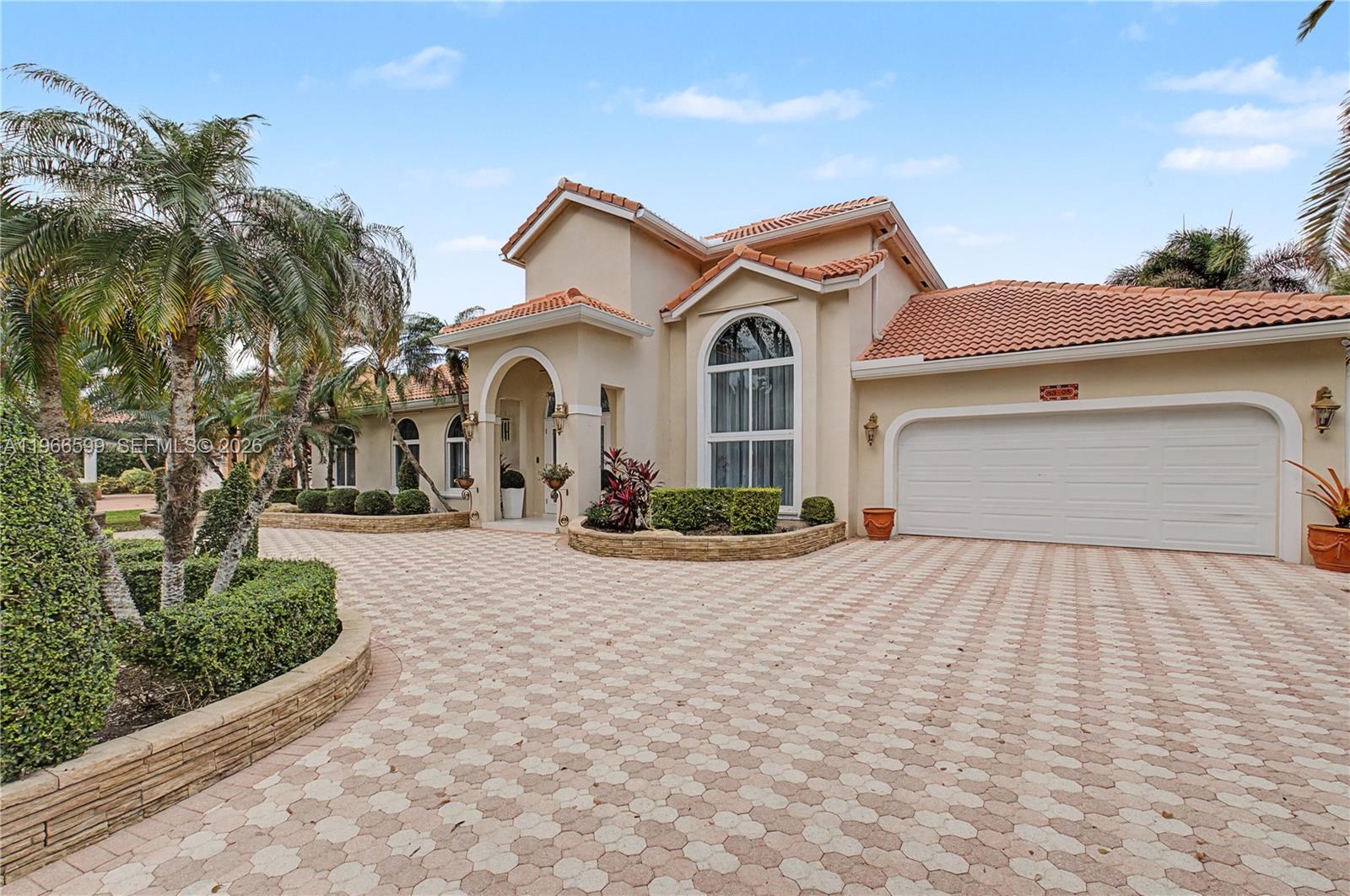 ROYAL PALM NORTH 1ST ADDN - Residential