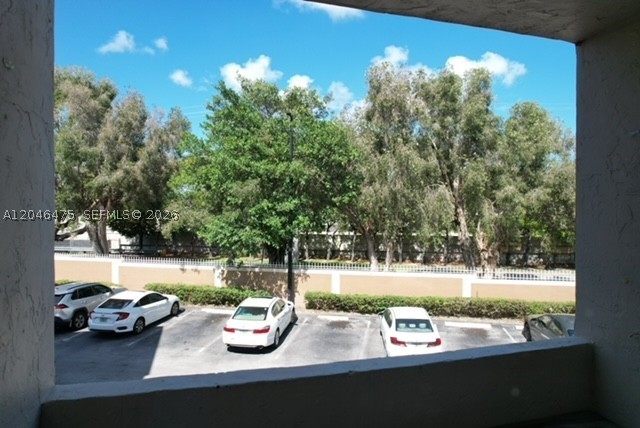 KINGS CREEK SO CONDO - Residential Lease
