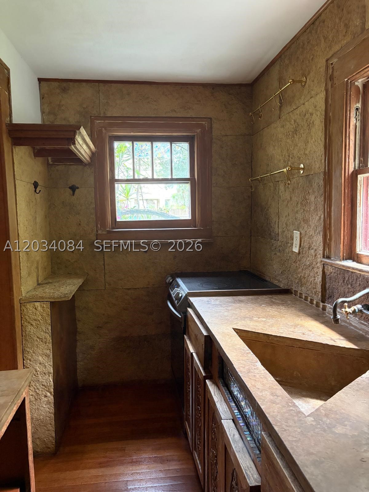 BISCAYNE HEIGHTS - Residential
