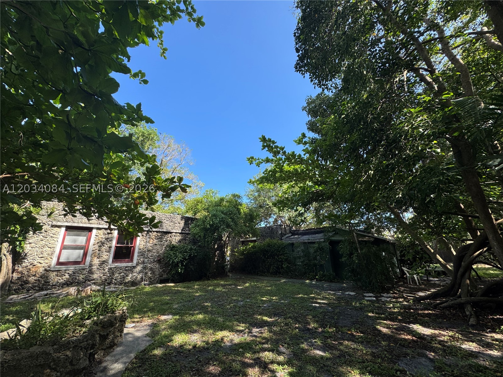 BISCAYNE HEIGHTS - Residential