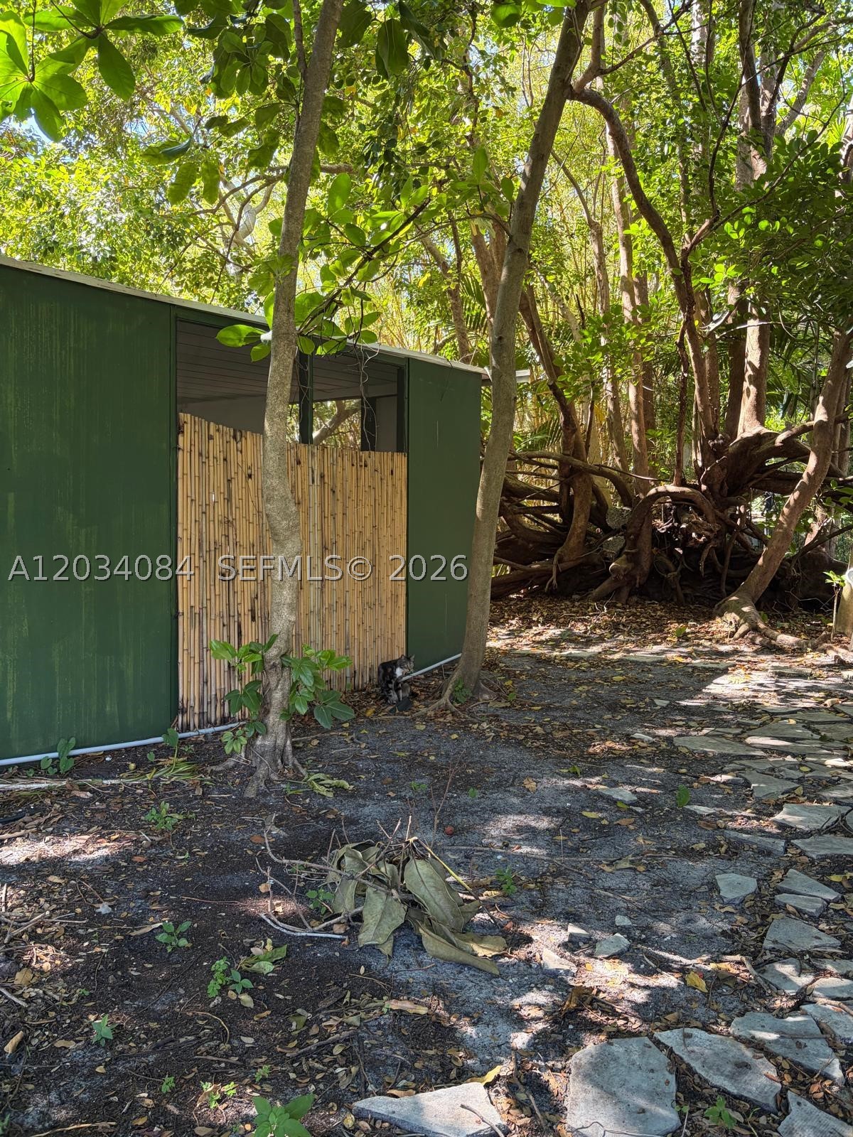BISCAYNE HEIGHTS - Residential
