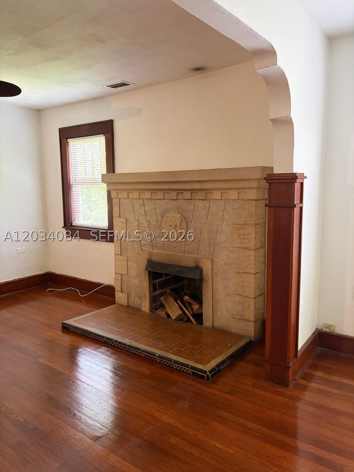 BISCAYNE HEIGHTS - Residential